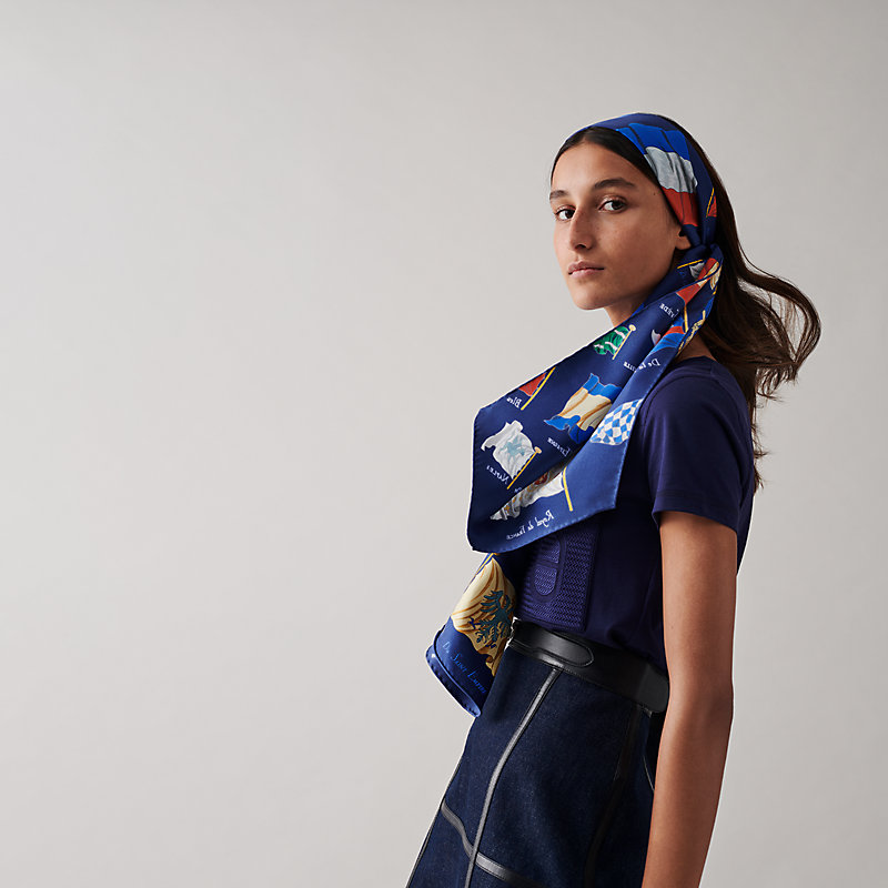 S*3様 HERMES PAVOIS 国旗　シルクスカーフ 楽天市場】エルメス カレ90 スカーフ PAVOIS ネイビー